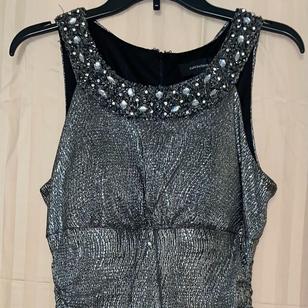 R&M Richards, Metallic gray.            Sz 14/Tall, Stretchy New w/o tags